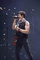 Kanadische Pop-Star Shawn Mendes gastiert auf seiner "Shawn Mendes"-The Tour in der Lanxess-Arena Köln (© Thomas Brill)