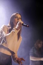 Deutsche Sängerin Lena Meyer-Landrut gastiert auf ihrer "Crystal Sky"-Tour im Gloria Theater Köln (&copy; Thomas Brill)