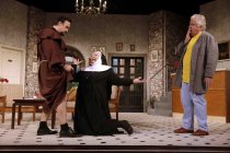 "Et hätt noch immer jot jejange" Schwank in zwei Akten von Barbara Schöller und Peter Millowitsch gastiert vom 13. Oktober 2016 bis 26. März 2017 in der Volksbühne am Rudolfplatz in Köln (© Thomas Brill)