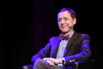 Deutsche Köche Joachim Wissler, Julia Komp und Vincent Moissonnier diskutiert über "Den Teller lesen – Sternenlust vs. Sternenlast" im Rahmen der lit.COLOGNE im Theater am Tanzbrunnen Köln (© Thomas Brill)