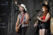 Deutsche Patchwork Country Rock Band More Than Words gastieren auf ihrer "Today"-Tour Open Air am Tanzbrunnen Köln (© Thomas Brill)