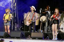 Deutsche Patchwork Country Rock Band More Than Words gastieren auf ihrer "Today"-Tour Open Air am Tanzbrunnen Köln (© Thomas Brill)