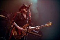 Britische Rock-Band Motörhead mit Sänger und Bassist Ian "Lemmy" Kilmister auf "Motörizer"-Tour in der Philipshalle Düsseldorf (© Thomas Brill)