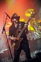 Britische Rock-Band Motörhead mit Sänger und Bassist Ian "Lemmy" Kilmister auf "Motörizer"-Tour in der Philipshalle Düsseldorf (© Thomas Brill)