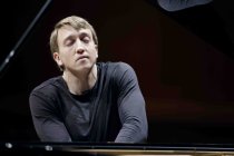 Deutsche Pianist Fabian Müller gastiert in der Kölner Philharmonie (© Thomas Brill)