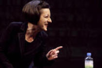 Deutsche Schriftstellerin Herta Müller trifft den chinesischen Desidenten Ai Weiwei bei der lit.COLOGNE 2010 im Schauspielhaus Köln (© Thomas Brill)