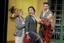 Komödie "Nein zum Geld" von Flavia Coste gastiert vom 10. Februar bis 01. Mai 2022 im Theater am Dom Köln (© Thomas Brill)