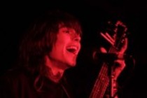 Amerikanische Akustik-Pop-Musiker Christofer Drew Ingle gastiert mit seiner Band Never Shout Never auf seiner "Time Travel"-Tour im Luxor Köln (© Thomas Brill)