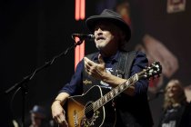 Kölschrockband Niedeckens BAP gastiert auf ihrer "Zeitreise 81/82" - Tour in der Lanxess-Arena Köln (© Thomas Brill)