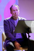Amerikanische Schriftsteller Richard Ford und Ulrich Noethen lesen aus Fords Roman „Valentinstag“ im Rahmen der lit.COLOGNE SPEZIAL in der Flora Köln (© Thomas Brill)