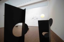 Die Retrospektive über das Lebenswerk des japanisch-amerikanischen Bildhauers "Isamu Noguchi" gastiert vom 26. März bis 31. Juli 2022 im Museum Ludwig Köln (&copy; Thomas Brill)