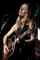 Bermudische Sängerin Heather Nova gastierte auf ihrer "The Way It Feels"-Tour in der Kulturkirche Köln (&copy; Thomas Brill)
