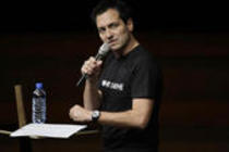 Deutscher Kabarettist Dieter Nuhr gastiert mit seinem Programm "Nuhr die Ruhe" beim 19. Köln Comedy Festival in der Philharmonie Köln (&copy; Thomas Brill)