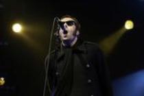 Britische Britpop-Band Oasis gastiert auf ihrer "Dig Out Your Soul"-Tour in der Philipshalle Düsseldorf (© Thomas Brill)