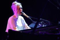 Dänische Popsängerin Agnes Obel gastiert auf ihrer "Aventine"-Tour im Rahmen des c/o pop Festivals 2014 in der Philharmonie Köln (© Thomas Brill)