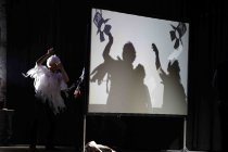 Stück "Overhead" bei der Stunksitzung 2025 im E-Werk Köln (© Thomas Brill)