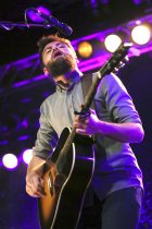 Britische Singer-Songwriter Mike Rosenberg alias Passenger gastiert auf seiner "Runaway"-Tour in der Live Music Hall Köln (© Thomas Brill)