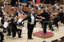 Deutz-Chor Köln und die Württembergische Philharmonie Reutlingen gastieren unter der Leitung von Heinz Walter Florin gastieren mit dem Konzert "Durch die Wälder, durch die Auen" in der Philharmonie Köln (© Thomas Brill)