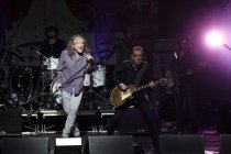 Britische Rockmusiker Robert Plant gastiert mit seiner neuen Band The Sensational Space Shifters auf seiner "Band of Joy"-Tour im E-Werk Köln (© Thomas Brill)