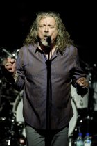 Britische Rockmusiker Robert Plant gastiert mit seiner neuen Band The Sensational Space Shifters auf seiner "Band of Joy"-Tour im E-Werk Köln (© Thomas Brill)