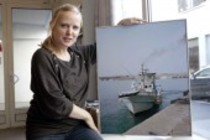 Deutsche Fotografin Nina Poppe im Interview über ihr neues Buch "Ama" in ihrem Atelier, Körnerstr. 6-8, Köln (© Thomas Brill)