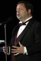 Britische Tenor Paul Potts gastiert auf seiner "Passione"-Tour in der Philipshalle Düsseldorf (© Thomas Brill)