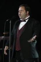 Britische Tenor Paul Potts gastiert auf seiner "Passione"-Tour in der Philipshalle Düsseldorf (© Thomas Brill)