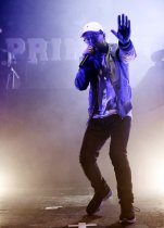 Deutsche Rapper Friedrich Kautz alias Prinz Pi gastierte auf seiner "Im Westen nix Neues"-Tour im Stahlwerk Düsseldorf (© Thomas Brill)