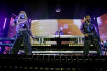 Deutscher DJ Tino Piontek alias "Purple Disco Machine" gastiert auf seiner "Paradise"-Tour im E-Werk Köln (© Thomas Brill Thomas Brill)