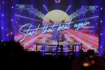 Deutscher DJ Tino Piontek alias "Purple Disco Machine" gastiert auf seiner "Paradise"-Tour im E-Werk Köln (© Thomas Brill Thomas Brill)