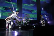Amerikanische Funkrock- und Alternative-Rockband Red Hot Chili Peppers gastieren auf ihrer "The Getaway"-Tour in der Lanxess-Arena Köln (&copy; Thomas Brill)