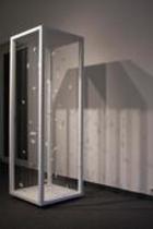 Ausstellung Licht-Schatten, Skulptur-Raum von Zipora Rafaelov gastiert vom 17. Januar bis 07. März 2009 in der Galerie Seippel, Zeughausstrasse 26, Köln (© Thomas Brill)