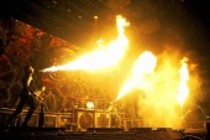 Deutsche Rockband Rammstein gastiert auf ihrer "Liebe ist für alle da"-Tour im ISS-Dome Düsseldorf (© Thomas Brill)