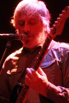Amerikanischer Avantgarde-Musiker Lee Ranaldo and the Dust gastiert mit seiner Band "the Dust" auf seiner "Last Night On Earth"-Tour im Gebäude 9 Köln (© Thomas Brill)