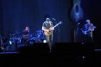Britische Sänger und Blues-Gitarrist Chris Rea gastiert auf seiner "Santo Spirito Blues"-Tour in der Arena Oberhausen (© Thomas Brill)
