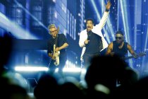 Amerikanischer Soul-Sänger Lionel Richie gastiert auf seiner "Say Hello To The Hits"-Tour in der Lanxess-Arena Köln (© Thomas Brill)