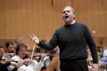 Deutsche Dirigent Markus Stenz leitet das Grzenich-Orchester Kln in der Philharmonie Kln (© Thomas Brill)