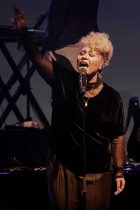 Schottische Soul- und R&B-Sängerin Emeli Sandé gastiert auf ihrer "Long Live the Angels"-Tour im Palladium Köln (&copy; Thomas Brill)
