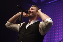 Deutsche Popstar Sasha Schmitz gastiert auf seiner "The One"-Tour im Gloria Theater Köln (© Thomas Brill)