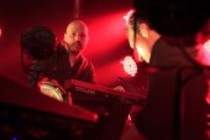 Deutsches Electronica-, Global-Pop- und Ambient-Projekt Schiller des Hamburger Keyboarders Christopher von Deylen gastiert auf seiner "Lichtblick"-Tour im Gloria Theater Köln (© Thomas Brill Thomas Brill)