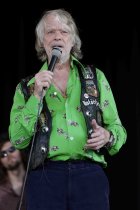 Ruhrpott-Komödiant Helge Schneider gastiert mit seiner Band auf seiner "Ein Mann und seine Musik"-Tournee Open Air am Tanzbrunnen Köln (&copy; Thomas Brill)