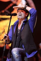 Deutsche Hard-Rock-Heavy-Metal-Band Scorpions gastiert auf ihrer "MTV Unplugged"-Tour in der Lanxess-Arena Köln (© Thomas Brill)
