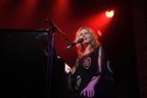Amerikanische Pop-Sängerin Vonda Shepard gastiert auf ihrer "From The Sun"-Tour in der Kulturkirche Köln (© Thomas Brill)