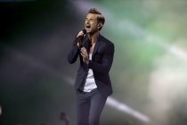 Deutscher Fernsehmoderator und Sänger Florian Silbereisen gastiert mit seiner Show "Das große Schlagerfest" in der Lanxess-Arena Köln (© Thomas Brill)