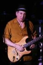 Amerikanischer Musiker Paul Simon gastiert auf seiner "Low in Hard Times"-Tour im Theater am Tanzbrunnen Köln (© Thomas Brill)