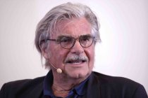 Österreichische Schauspieler Peter Simonischek im Werkstadtgespräch mit dem Produzenten Sven Ilgner (Film- und Medienstiftung NRW) im Rahmen der 26. Cologne Conference im Gürzenich Köln (© Thomas Brill)