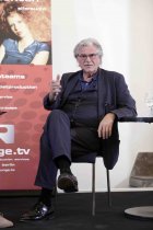 Österreichische Schauspieler Peter Simonischek im Werkstadtgespräch mit dem Produzenten Sven Ilgner (Film- und Medienstiftung NRW) im Rahmen der 26. Cologne Conference im Gürzenich Köln (© Thomas Brill)