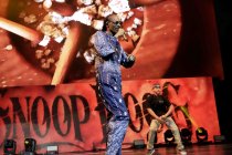 Amerikanischer Rapper Snoop Dogg gastiert auf seiner "Bacc On Death Row, kurz "B.O.D.R""-Tour in der Lanxess-Arena Köln (© Thomas Brill)