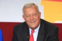 Jörg Pilawa, Maybrit Illner, Oliver Welke und Michael Spreng bei der Politische Talentshow des ZDF "Ich kann Kanzler!" in den Nobeo-Studios, Hürth (&copy; Thomas Brill)