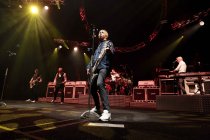Britische Rock-Band Status Quo gastiert auf ihrer "The Last Night Of The Eletrics"-Abschiedstour in der Lanxess-Arena Köln  (© Thomas Brill)